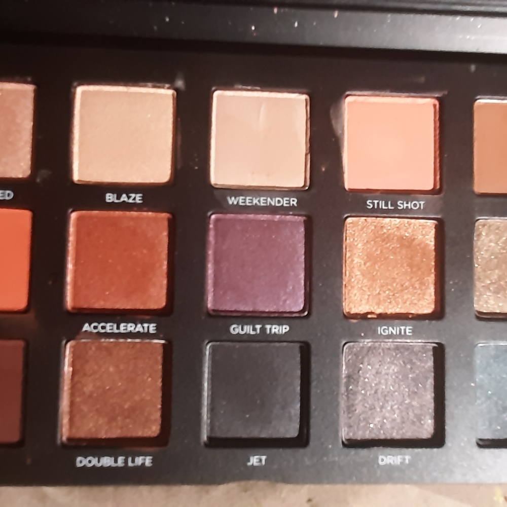 Makeup - Picture 6 of 10
